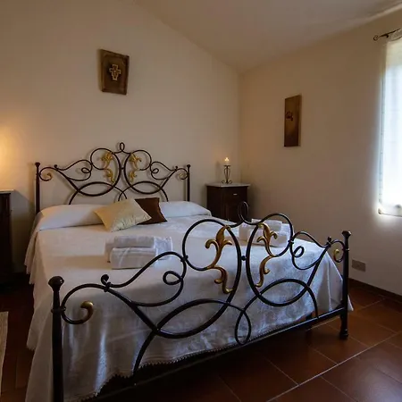 Casale Il Trecento كاستيجليون فيورنتينو